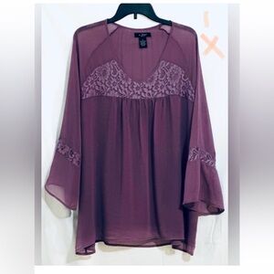 LADIES DARK PURPLE TOP WITH LACY DESIGNS